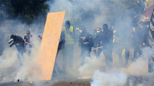 #Yellow Vest