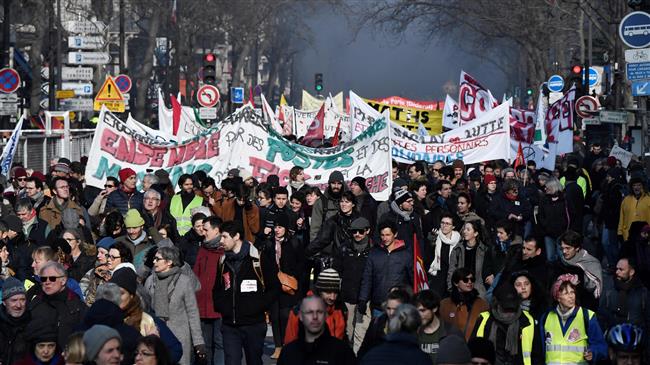 Thousands across France protest govt. bid to overhaul pensions