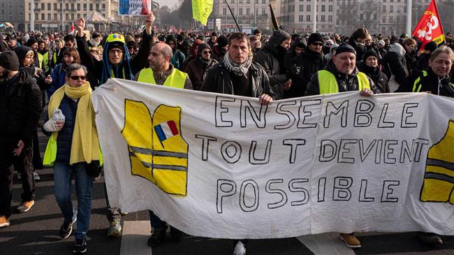 #Yellow Vest
