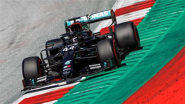 Formula 1: Hamilton wins Hungarian Grand Prix