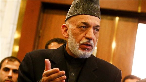 حامد کرزی: د سولې بهیر دې د پروژې پرځای په ملي پروسه بدل شي