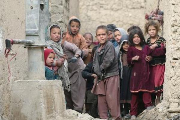 تېرو 16کلونو کې 28500 افغان ماشومان د تاوتریخوالي قرباني شوي