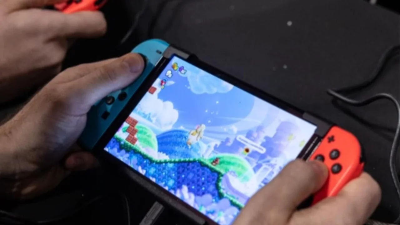 Hyundai and Boston Dynamics unveil humanoid robot Atlas at CES