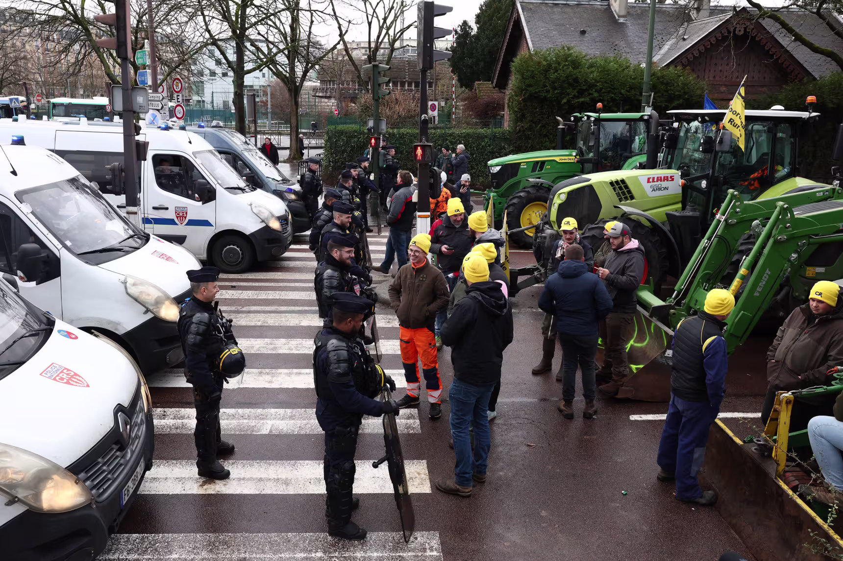 French farmers block Paris streets in protest against free trade deal