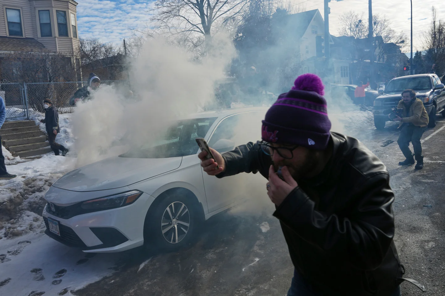Photos Of Tensions Between Federal Officers And Locals In Minneapolis