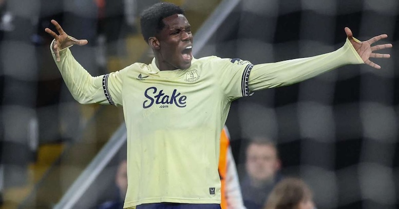 Clear Chill Between Flick and Alonso Before Spanish Super Cup Final