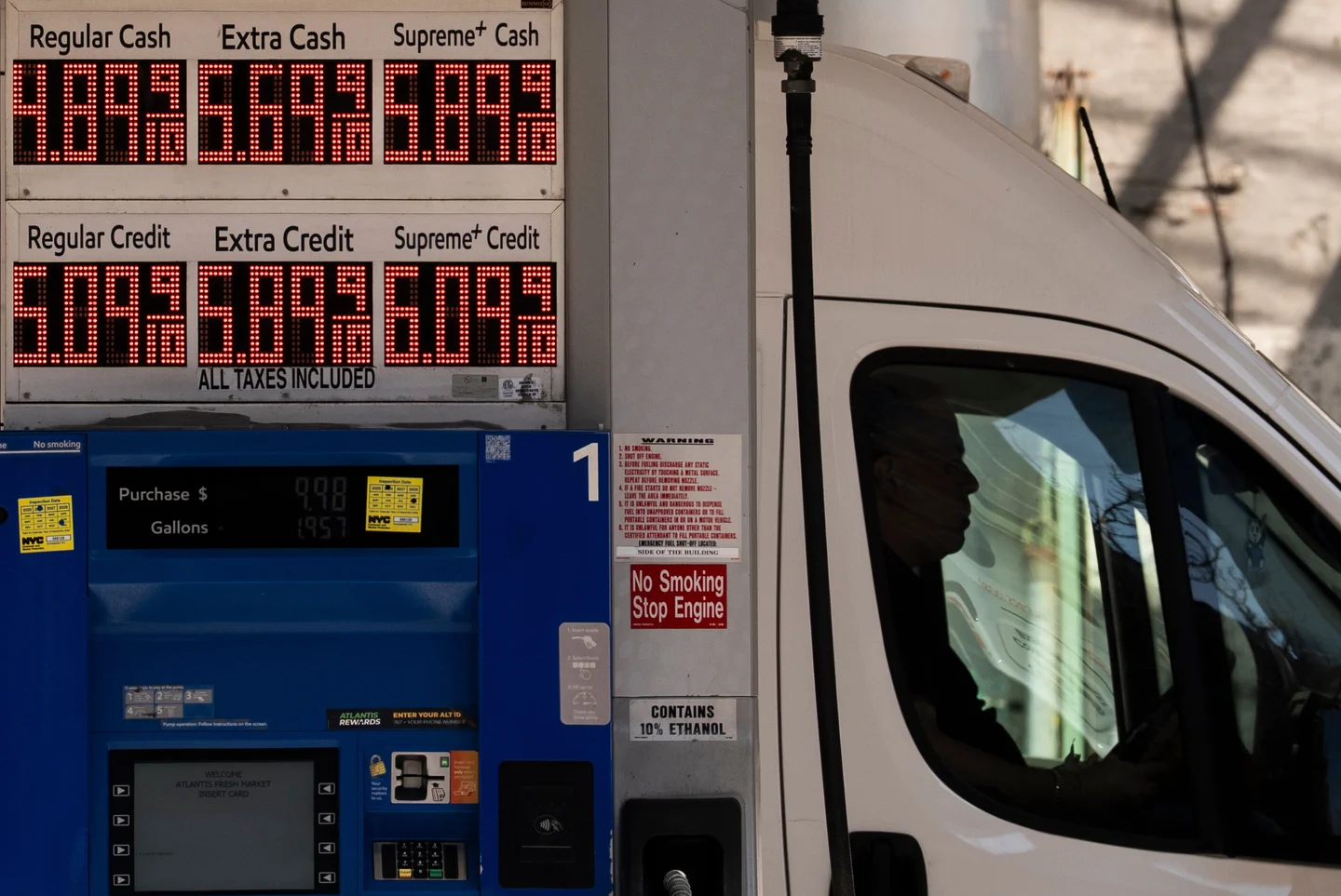 Oil Tankers Burn Near Iraq As Iranian Strikes Defy Trump`s Claim To Have `Won` The War