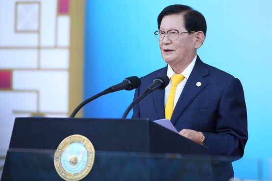 Global Peace Festival with 200, 000 People from 30 Countries was held in Korea