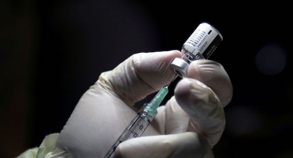  مرگ داکتر امریکایی پس از تزریق واکسین فایزر