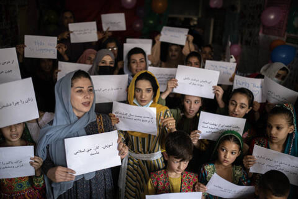  Amnesty Intl: Secondary Schools Should Be Reopened for Afghan Girls
