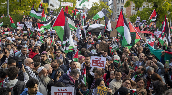  Rallies held across Europe in support of Palestinians