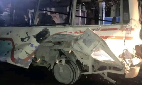  Blast hits commuter bus in Kabul, 7 killed, 20 injured