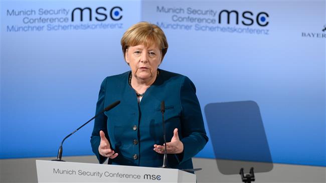 Merkel calls for joint efforts with Moscow to battle terrorism