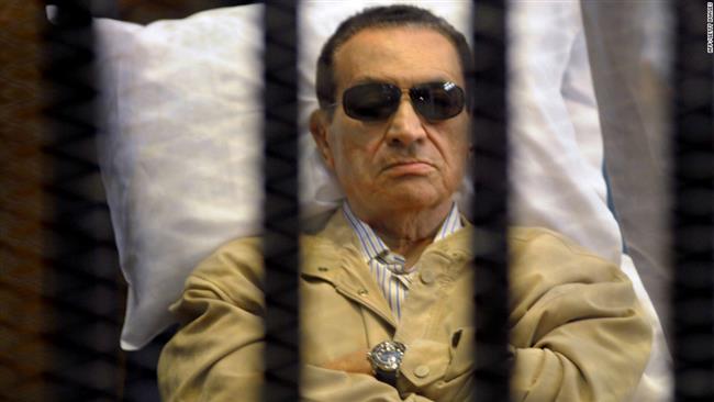 Mubarak walks free for first time in six years