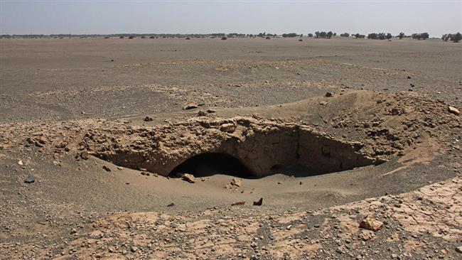 Sandstorm unearths historical site in southeastern Iran