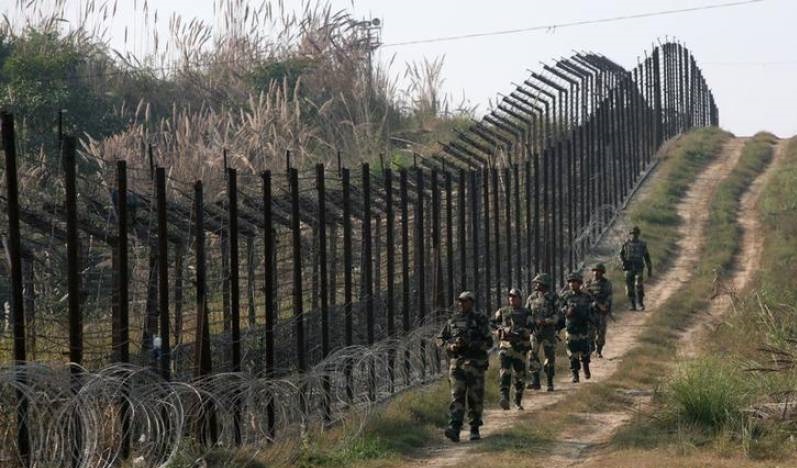 Indian Forces Kill Four Pakistan Soldiers in Kashmir