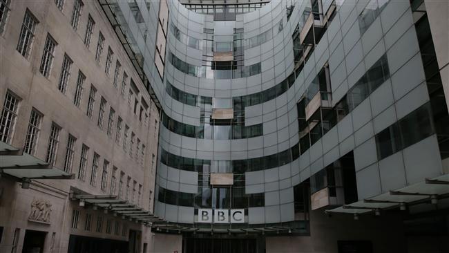  BBC must look very hard at itself' as top female presenters revolt over pay
