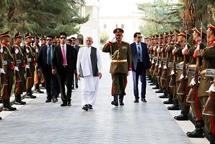  Ghani, Nicholson Vow to Defeat Terrorists in Afghanistan